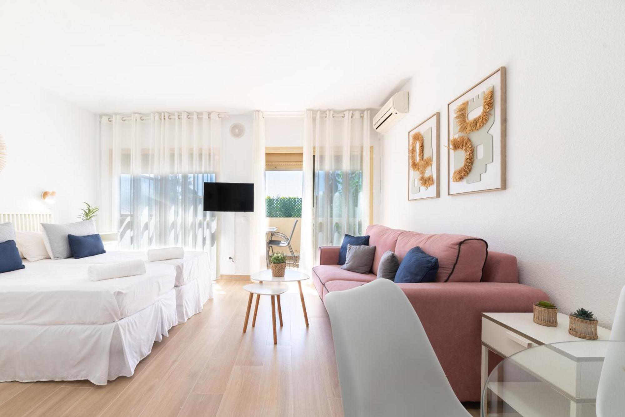 Apartemen Oleholidays 1106 Romana Playa Primera Linea Playa Marbella